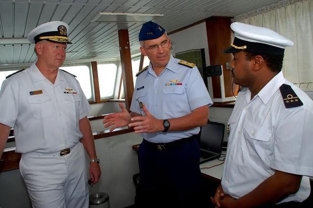 Photo: US Navy Mass Communication Specialist 2nd Class Rosa Larson