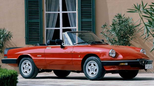 Alfa_Romeo-Spider-1983 (1)