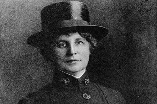 Lenah H. Sutcliffe Higbee, USN; Portrait photograph, taken in uniform during the World War I era. (Official U.S. Navy Photograph, National Archives.)