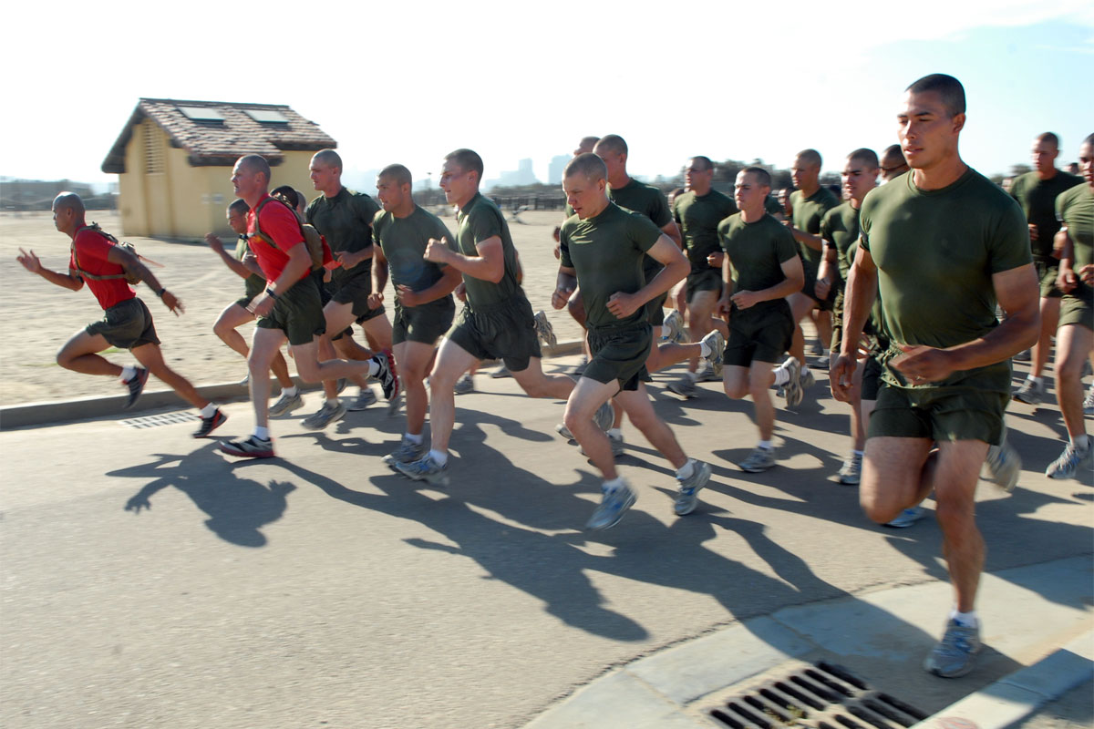 us army running shoes