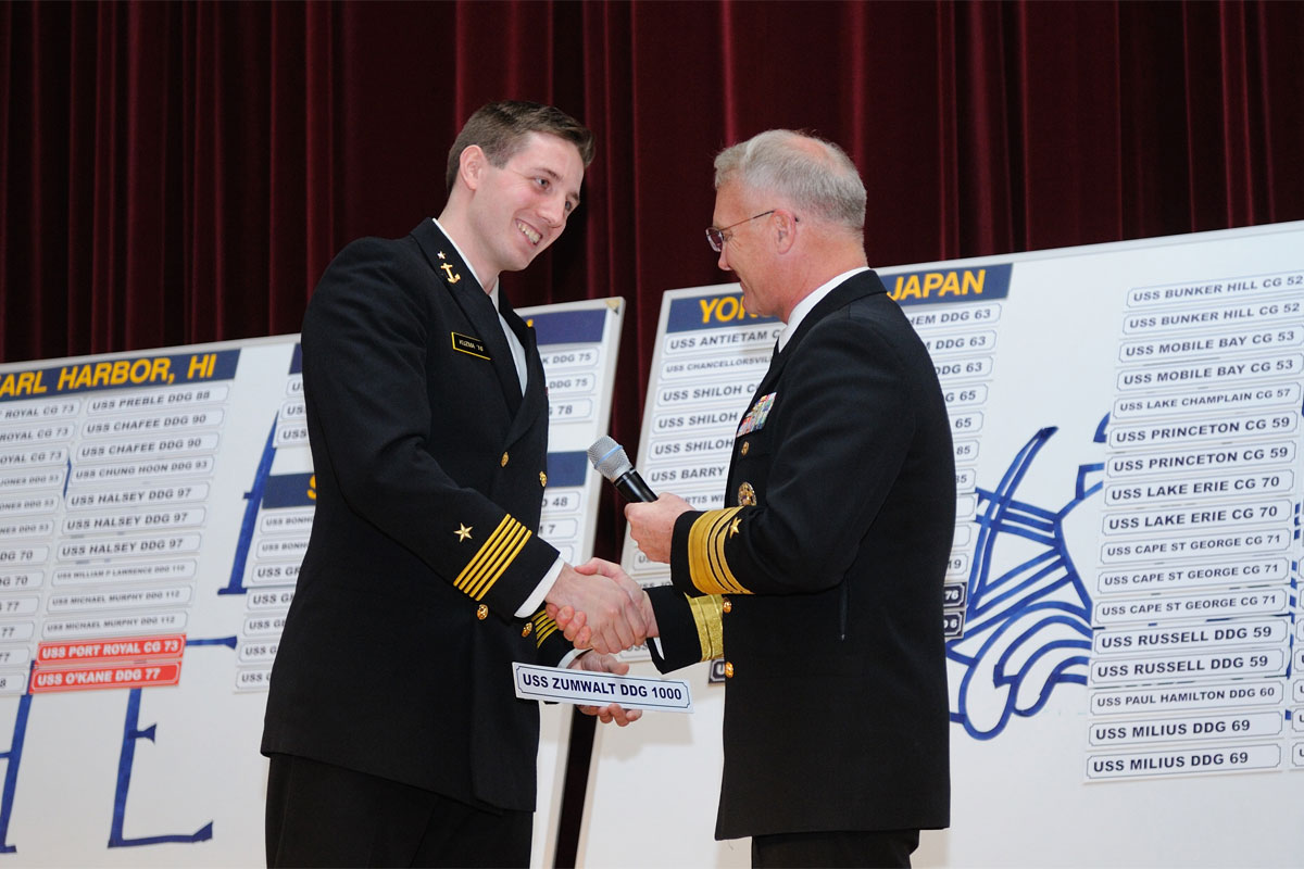 US Naval Academy's Midshipmen Select their Ships