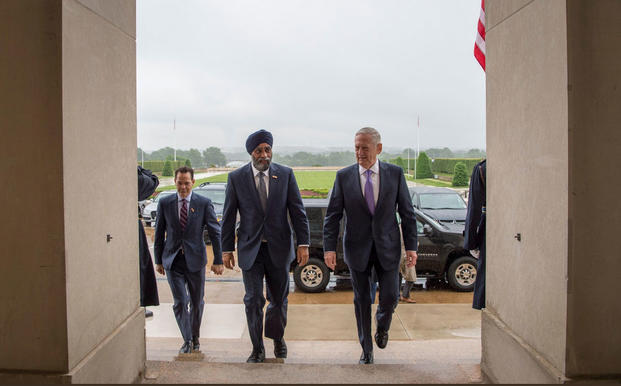 Canadian Defence Minister Harjit Sajjan meets with Defense Secretary Jim Mattis (U.S. Department of Defense)