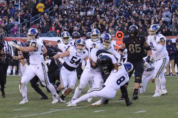 Navy's defense bottled up Army's rushing attack for most of the game at Philadelphia's Lincoln Financial Field on Dec. 8, 2018. (Military.com photo)