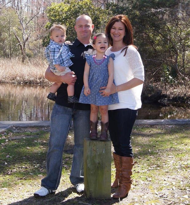 Staff Sgt. David Stewart, Kristine Stewart and family. (Courtesy of Kristine Stewart)