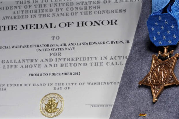 Medal of Honor to be received by Senior Chief Special Warfare Operator Edward C. Byers Jr (Photo: Navy)