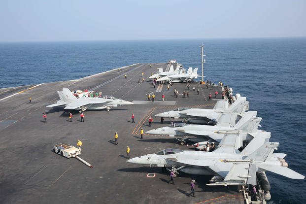 Super Hornet USS Abraham Lincoln