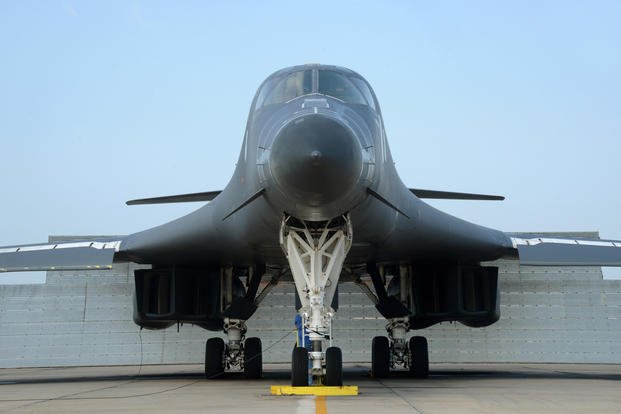 Tinkering with B-1 bombers at air base in Oklahoma