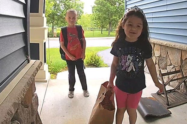 kids send messages to their dad on ring doorbell videos