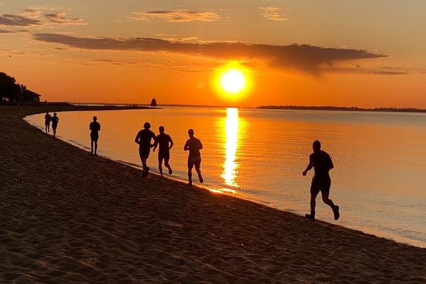 Stew Smith beach running