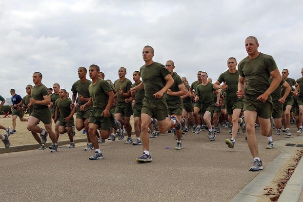 Marines do their 3-mile PFT run