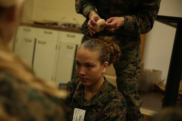 Marine Corps Will Allow Women in the Ranks to Have Ponytails 