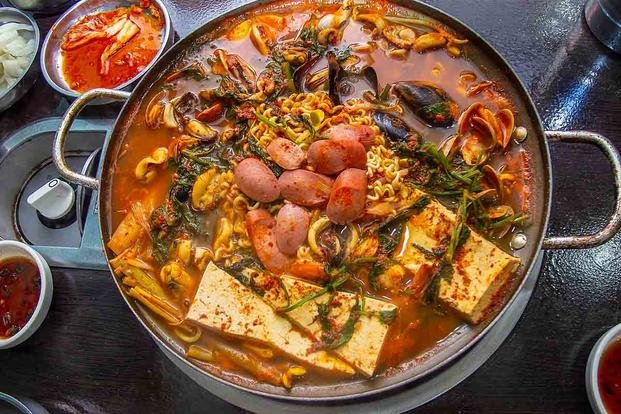 Budae Jjigae (Army Stew) - My Korean Kitchen