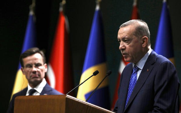 Turkish President Recep Tayyip Erdogan and Sweden's prime minister, Ulf Kristersson. 