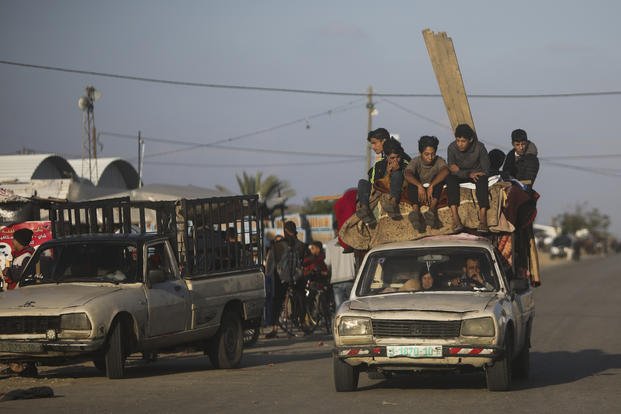 Palestinians flee the Israeli ground offensive in Khan Younis, Gaza Strip