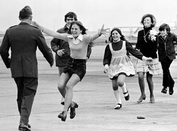 Vietnam POW, Subject of Memorable ‘Burst of Joy’ Photo Dies at 92