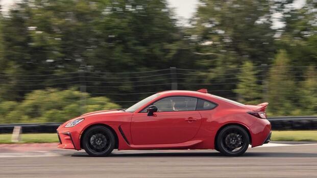 2022 Toyota GR86 side