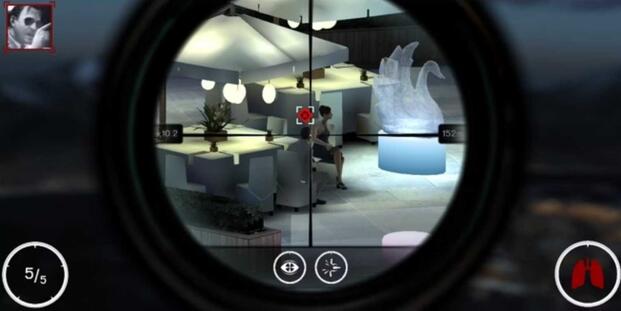 Hitman Sniper - zooming in on the target