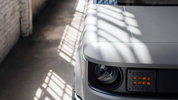 Blank Slate - Bodyside Detail