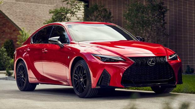 2025 Lexus IS