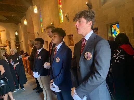 Detroit Catholic School Boys Serve as Pallbearers for Homeless Veterans