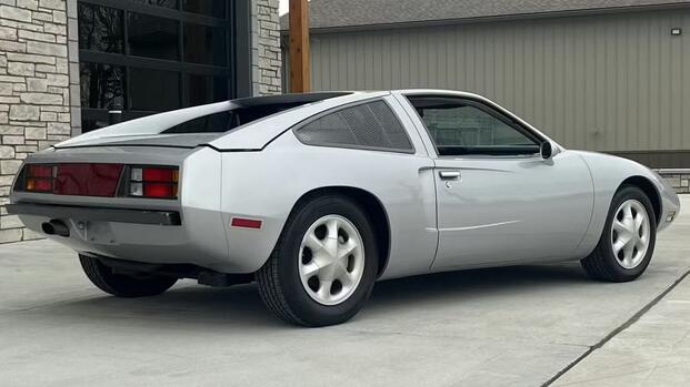 Guanci SJJ Exterior (16)