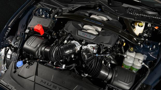 2025 Ford Mustang Dark Horse