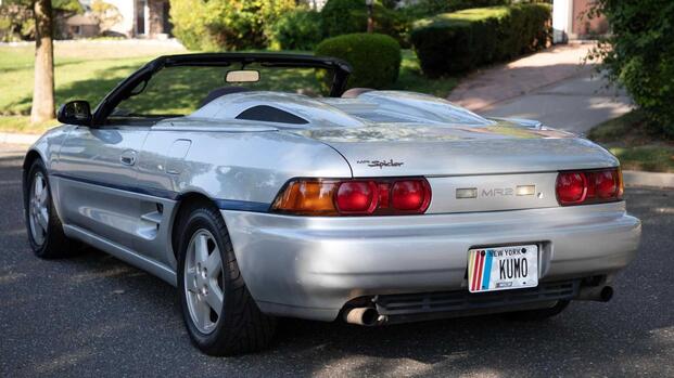 1996_toyota_mr2_rear