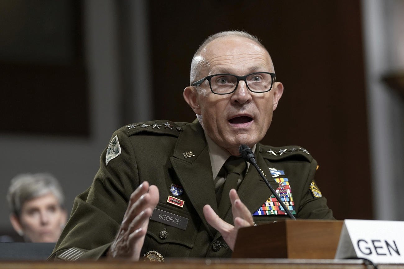 Debate On Army Fitness Test Takes New Turn With Chief Nominee Testimony tradoc-senior-leaders-among-first-to-take-new-army-combat-fitness-test