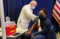 VA Press Secretary Terrence Hayes receives Moderna COVID-19 vaccine.