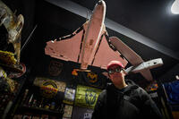 Ukrainian street artist Maxim Kilderov