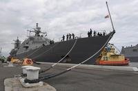 Freedom-variant littoral combat ship, USS Detroit (LCS 7), arrives at Naval Station Mayport in Jacksonville, Fla., on Nov. 23, 2016. (U.S. Navy photo/Michael Lopez)